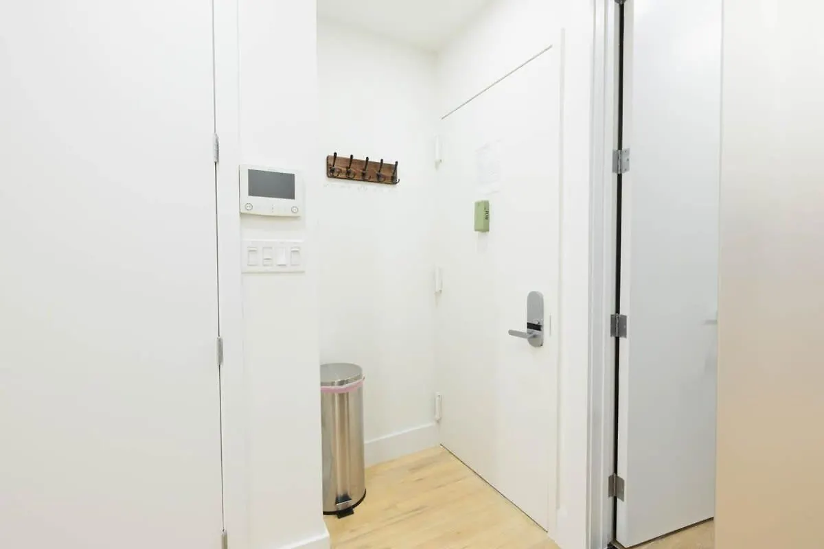 1597-1 Large Studio In The Unit Prime Ues Нью-Йорк Апартаменты