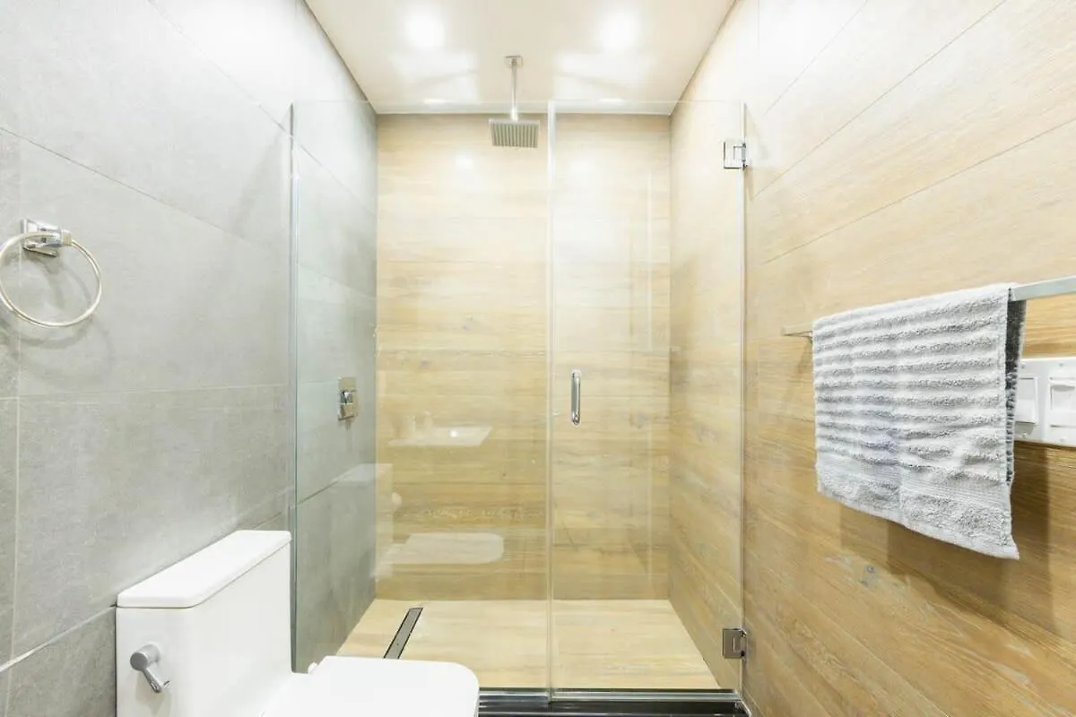 Apartment 1597-1 Large Studio In The Unit Prime Ues New York United States