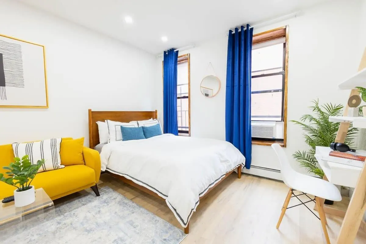 Apartment 1597-1 Large Studio In The Unit Prime Ues New York United States